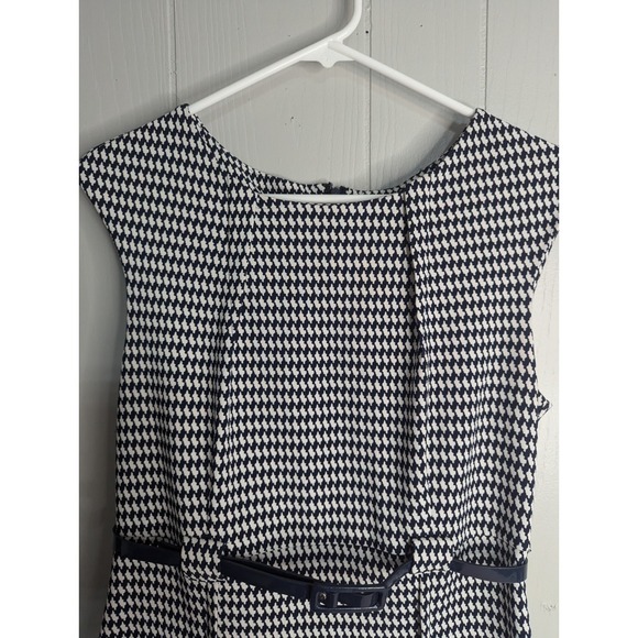 I Le New York Blue White Dress with belt size 10 casual work business - Picture 4 of 8